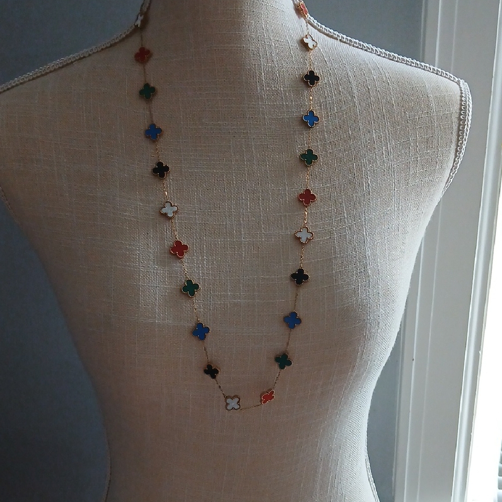 Elegant Multicolor Clover Necklace